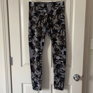 Nike camo Leggings